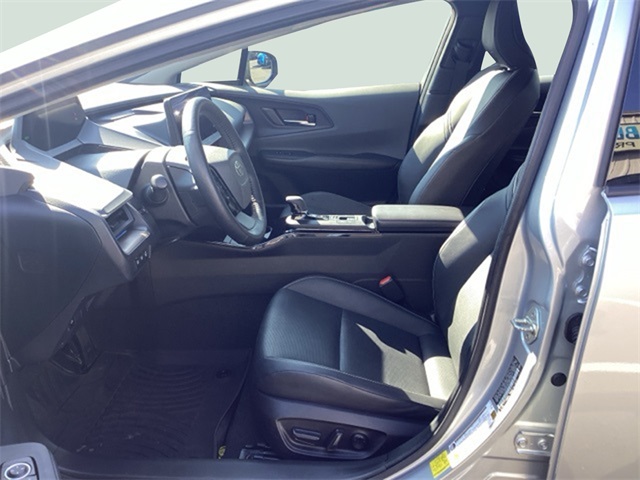 2023 Toyota Prius XLE photo 15
