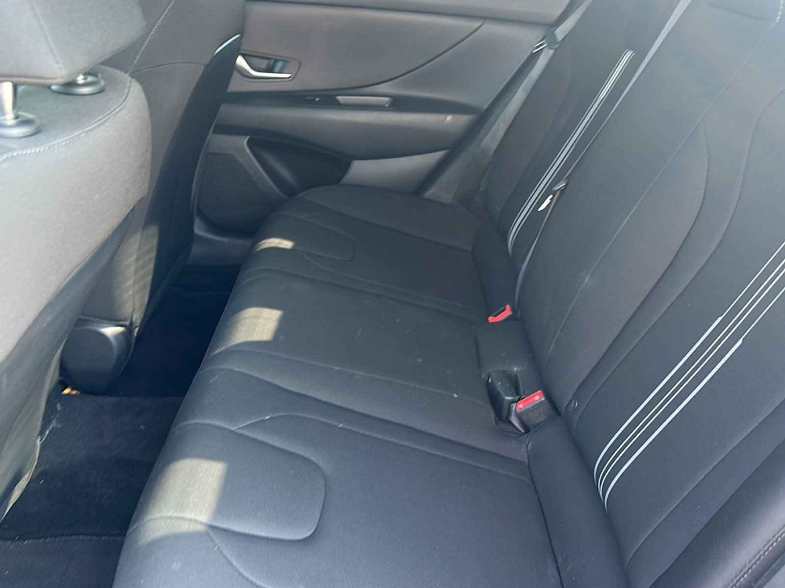 2023 Hyundai Elantra SEL photo 9