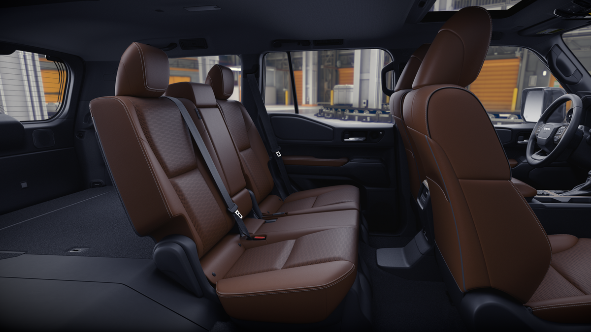 2026 Toyota Land Cruiser photo 17