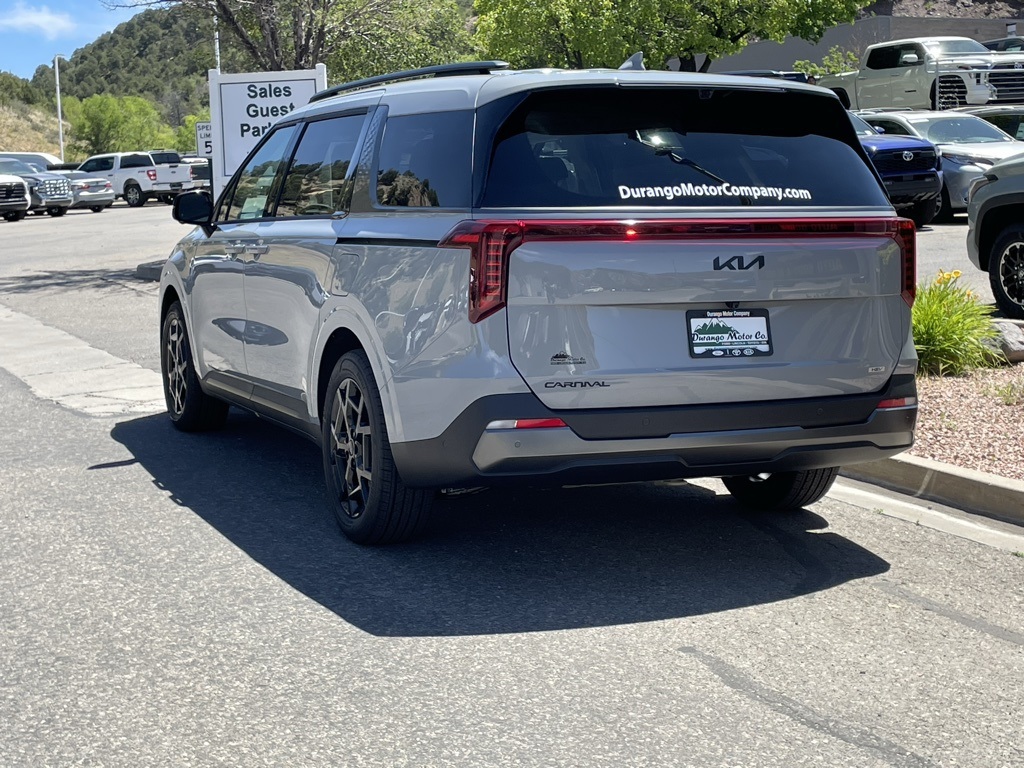 2026 Kia Carnival SX Prestige photo 4