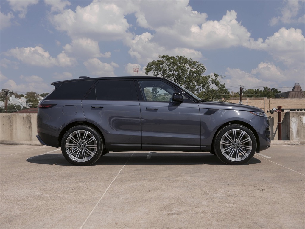 2025 Land Rover Range Rover Sport SE photo 7