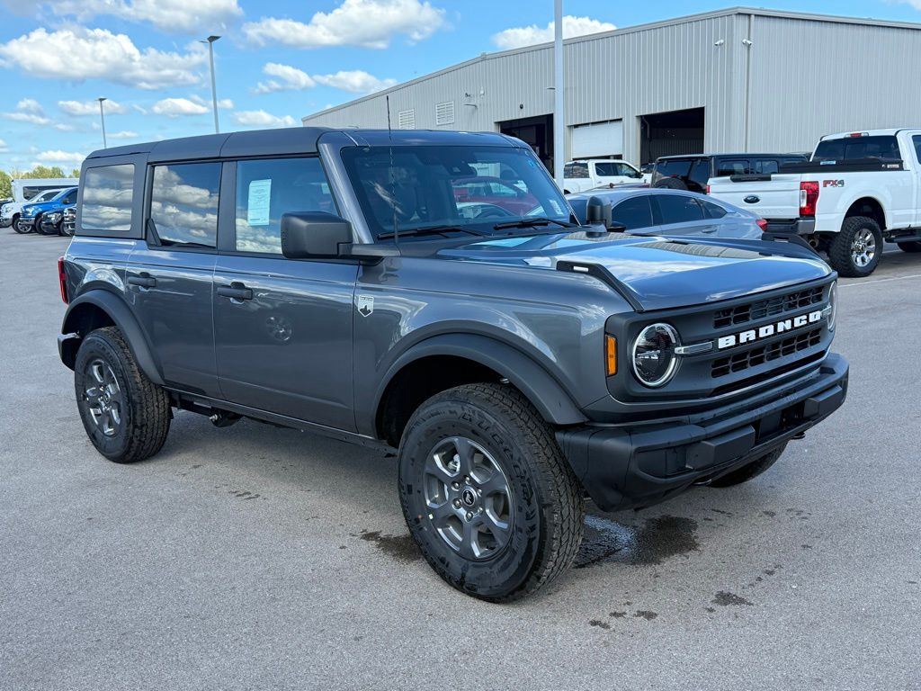 2025 Ford Bronco Big Bend photo 2