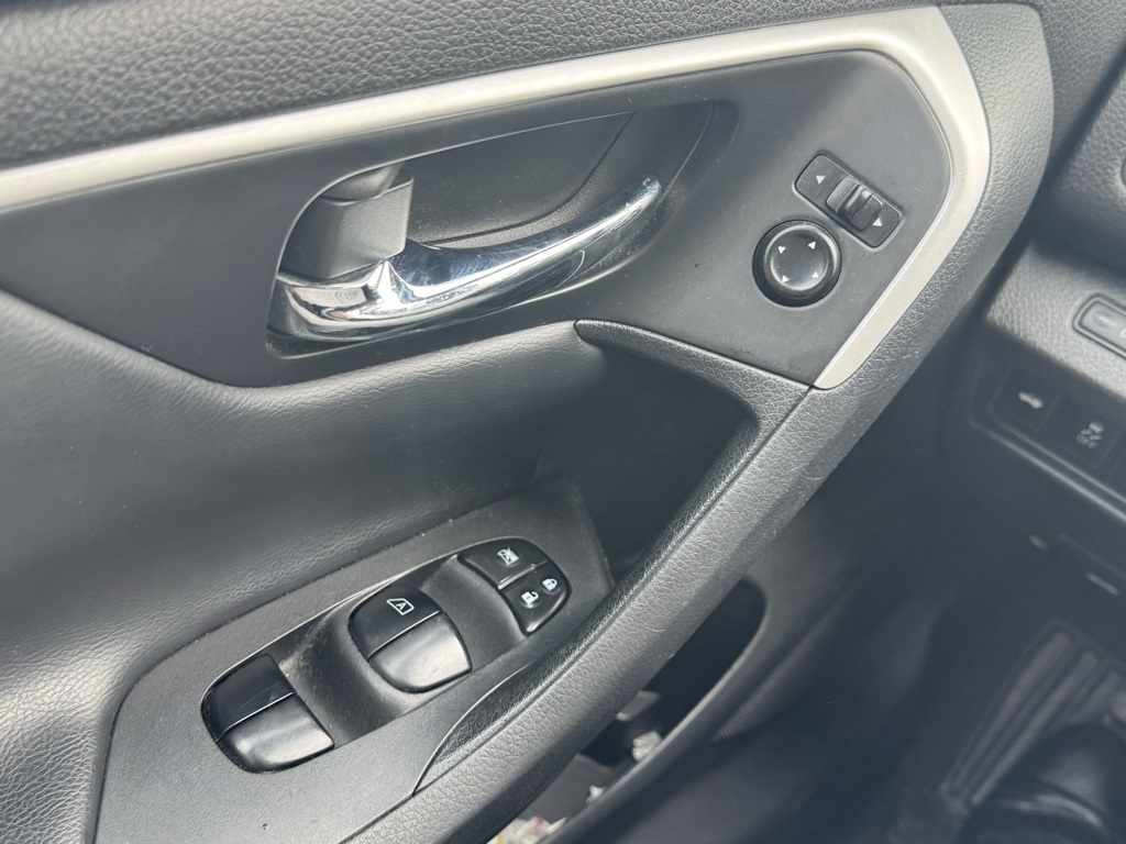 2016 Nissan Altima 2.5 S photo 15