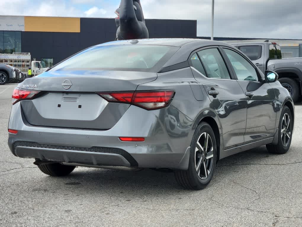 2025 Nissan Sentra SV photo 3