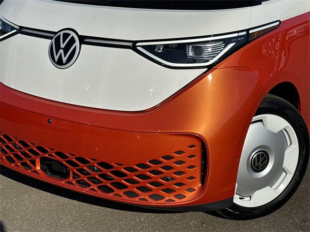 2025 Volkswagen ID. Buzz Pro Plus photo 6