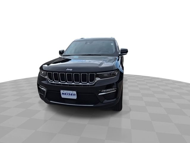 2022 Jeep Grand Cherokee Limited photo 3