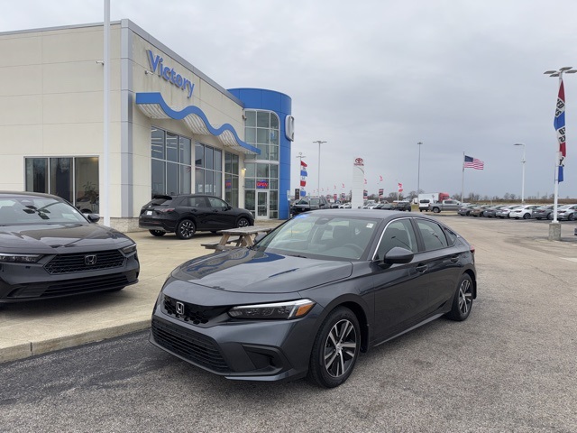 2024 Honda Civic Hatchback LX's photo