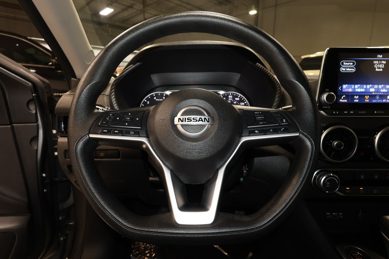 2023 Nissan Sentra SV photo 10