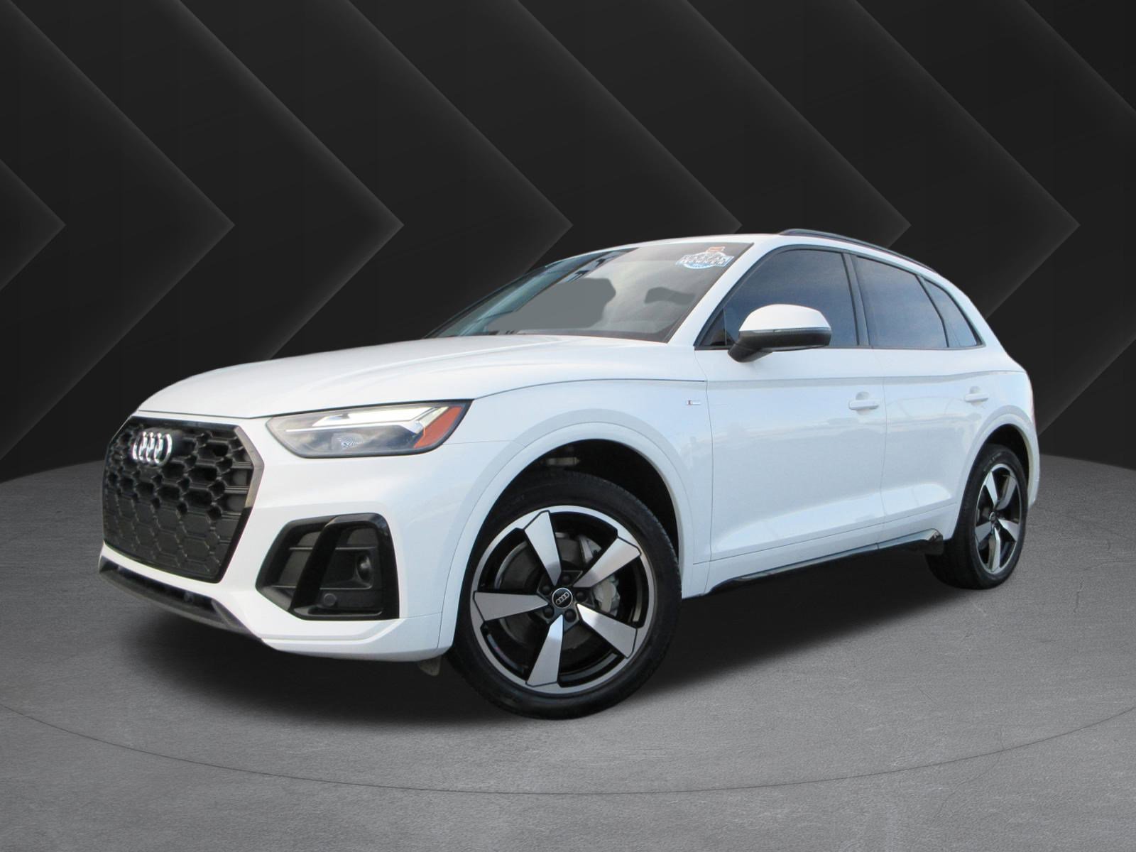 2023 Audi Q5 Premium Plus's photo