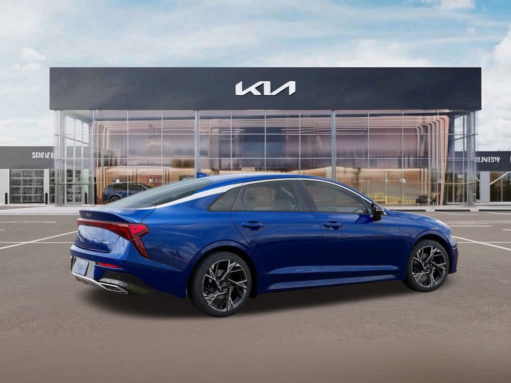 2026 Kia K5 GT-Line photo 4