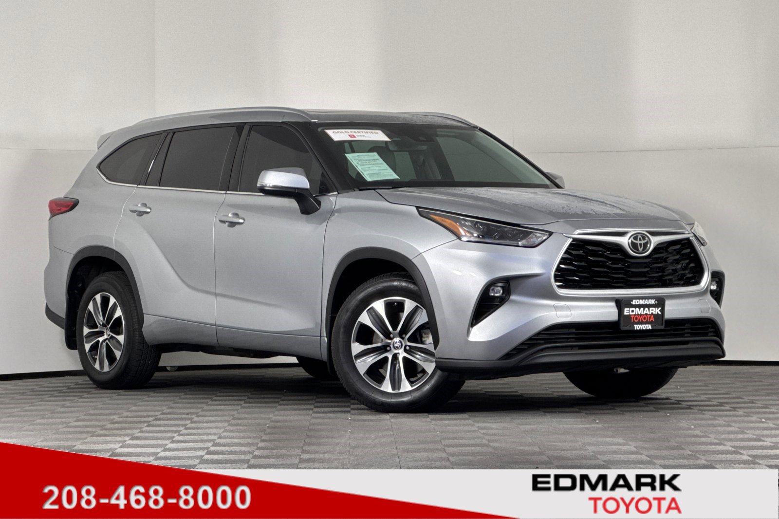2021 Toyota Highlander XLE's photo