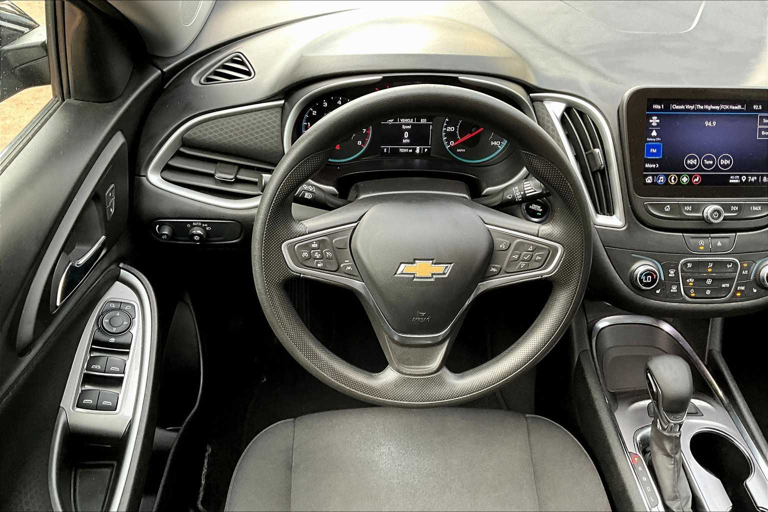 2023 Chevrolet Malibu 1LT photo 5