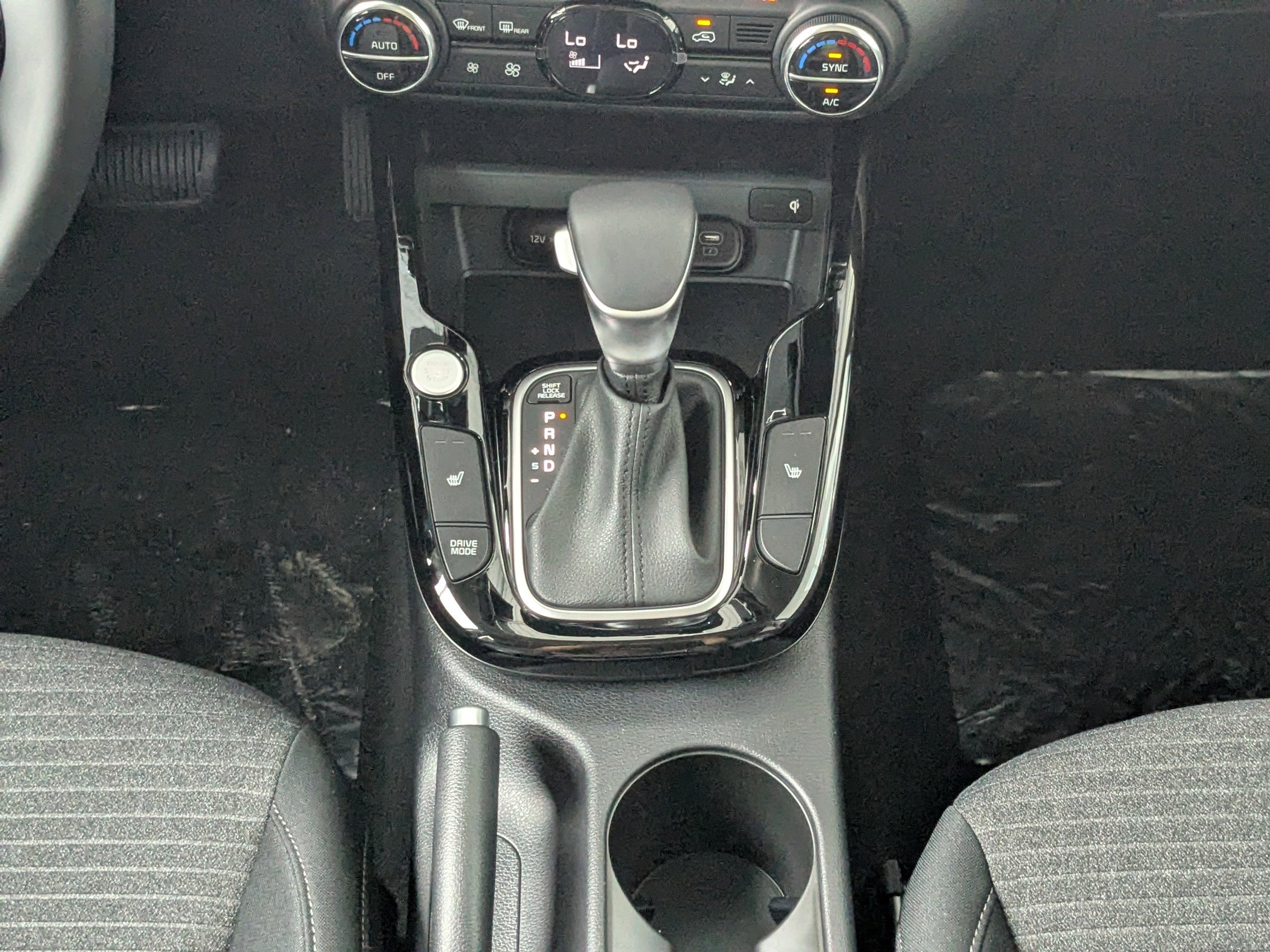 2025 Kia Soul EX photo 18