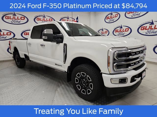 2024 Ford F-350 Super Duty Platinum's photo