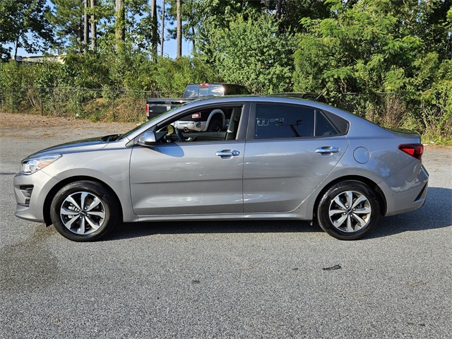 2022 Kia Rio S photo 4