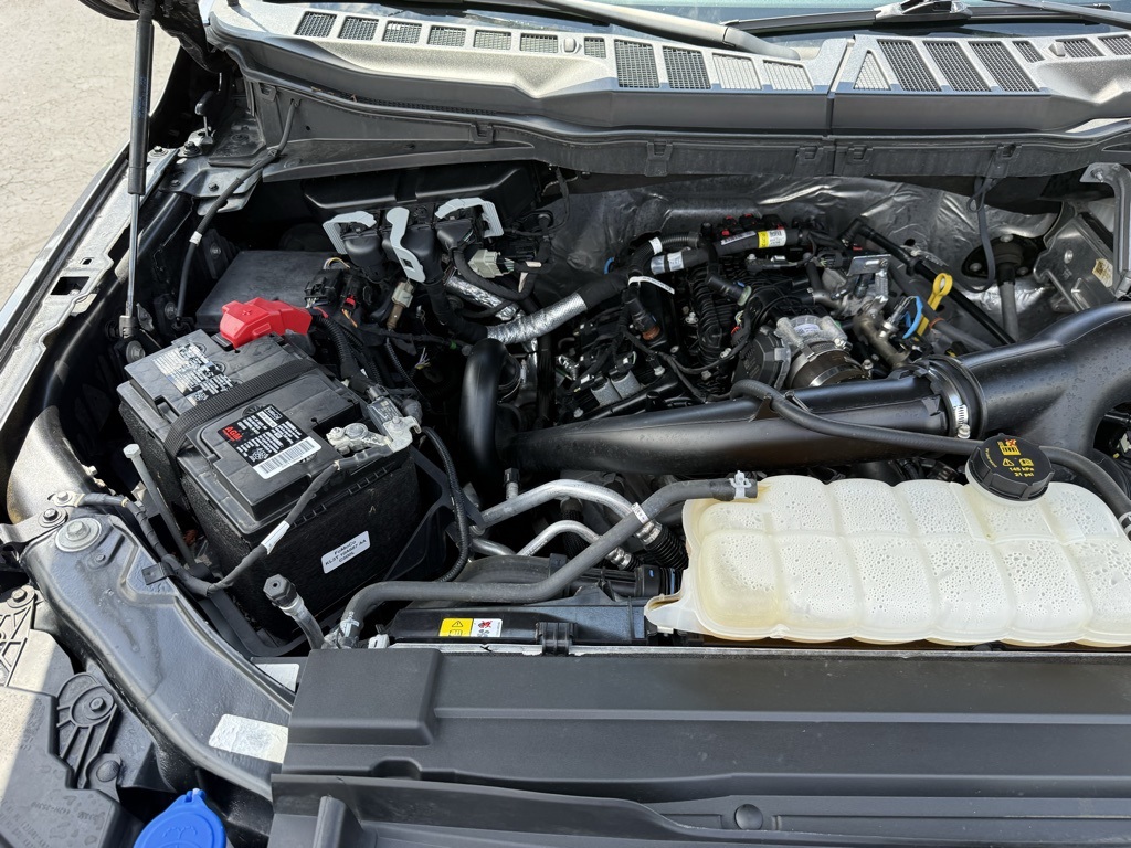 2022 Ford F-150 XLT photo 36
