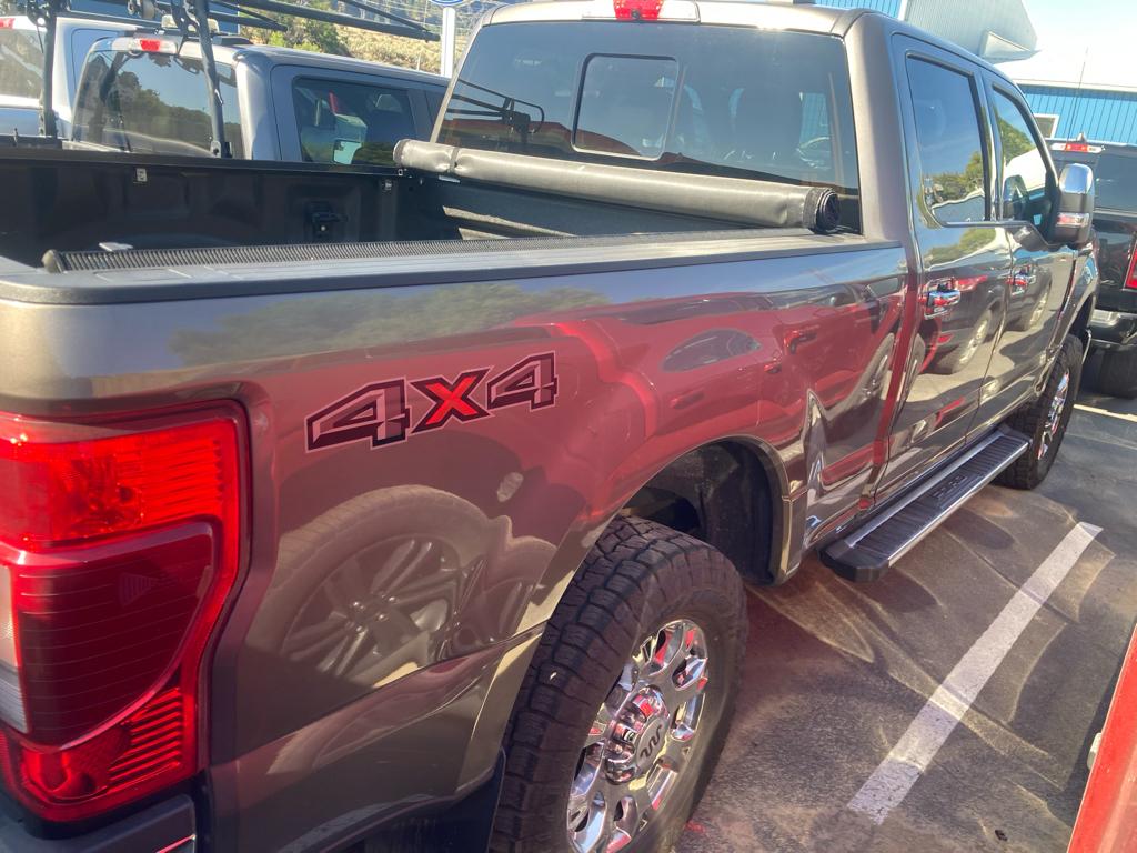 2022 Ford F-250 King Ranch photo 2