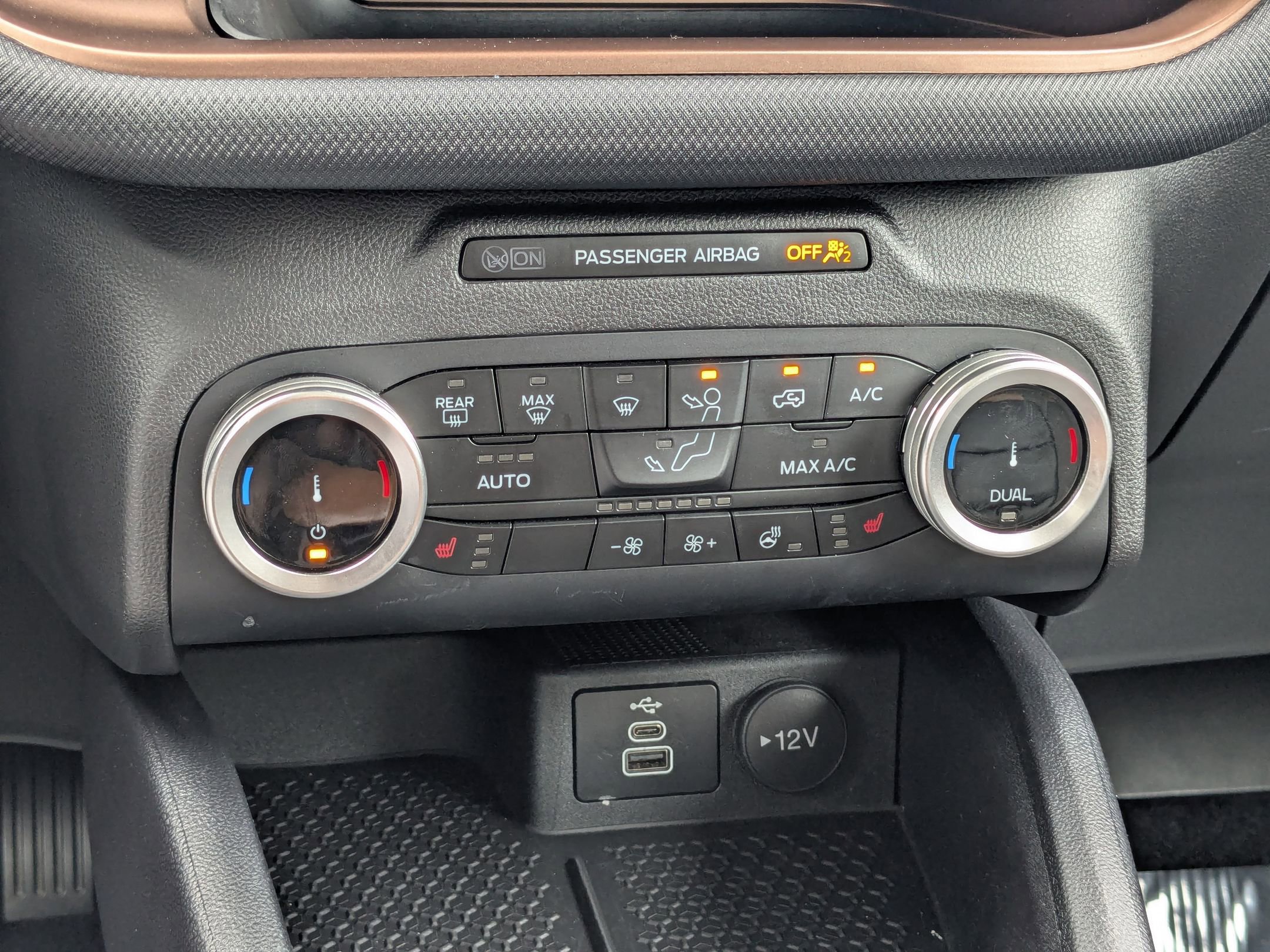 2024 Ford Bronco Sport Outer Banks photo 24