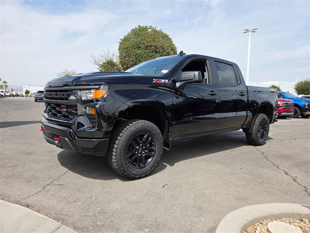 2026 Chevrolet Silverado 1500 Custom Trail Boss photo 2