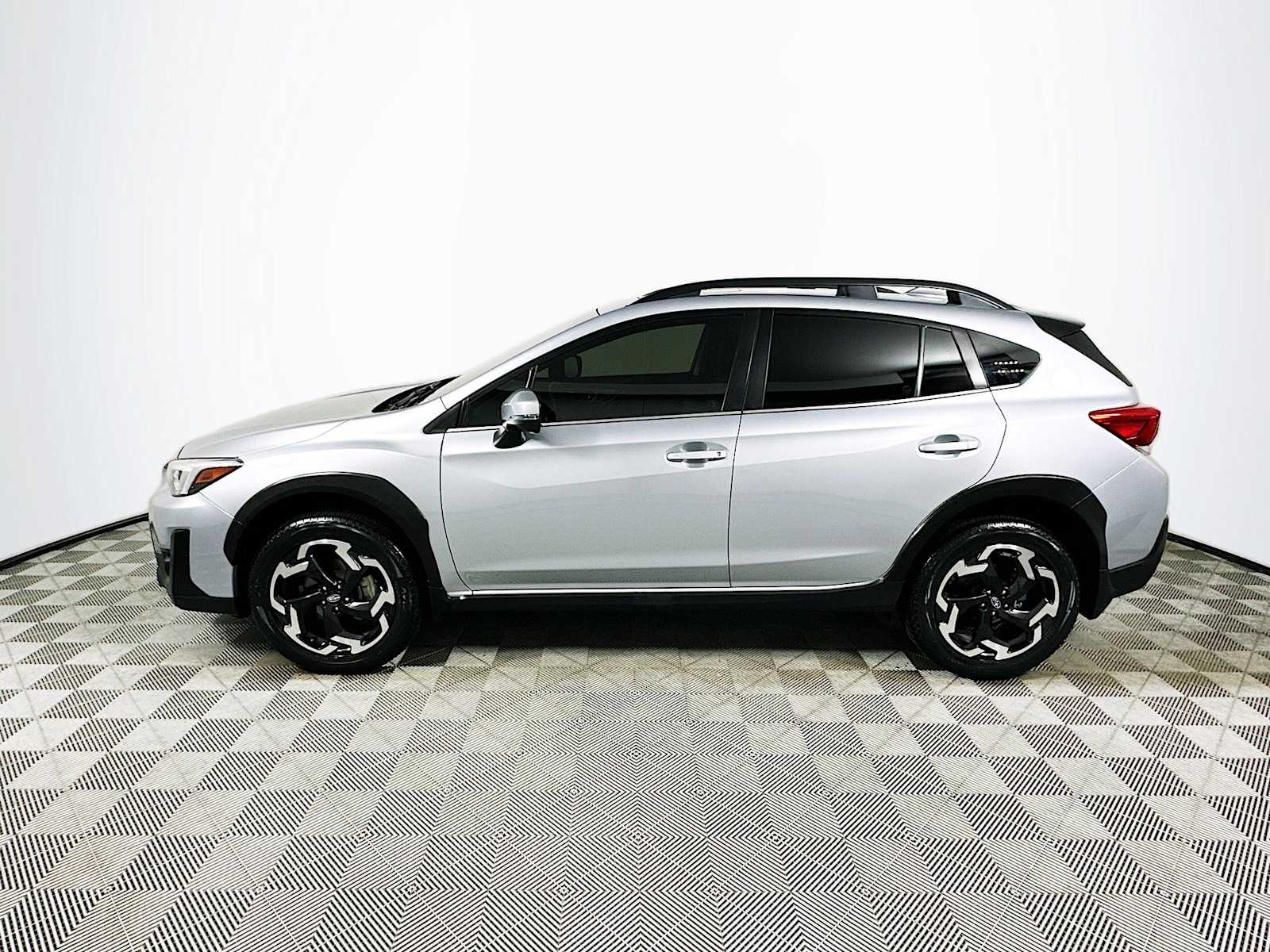 2023 Subaru Crosstrek Limited photo 3