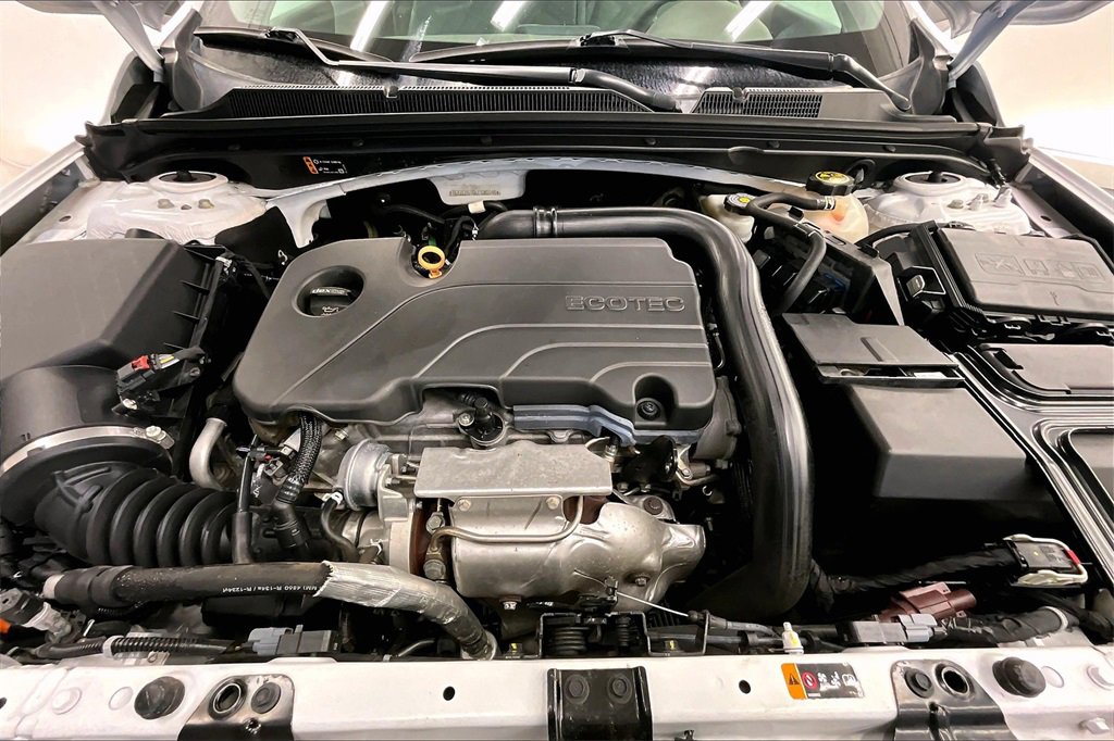 2020 Chevrolet Malibu LS photo 6