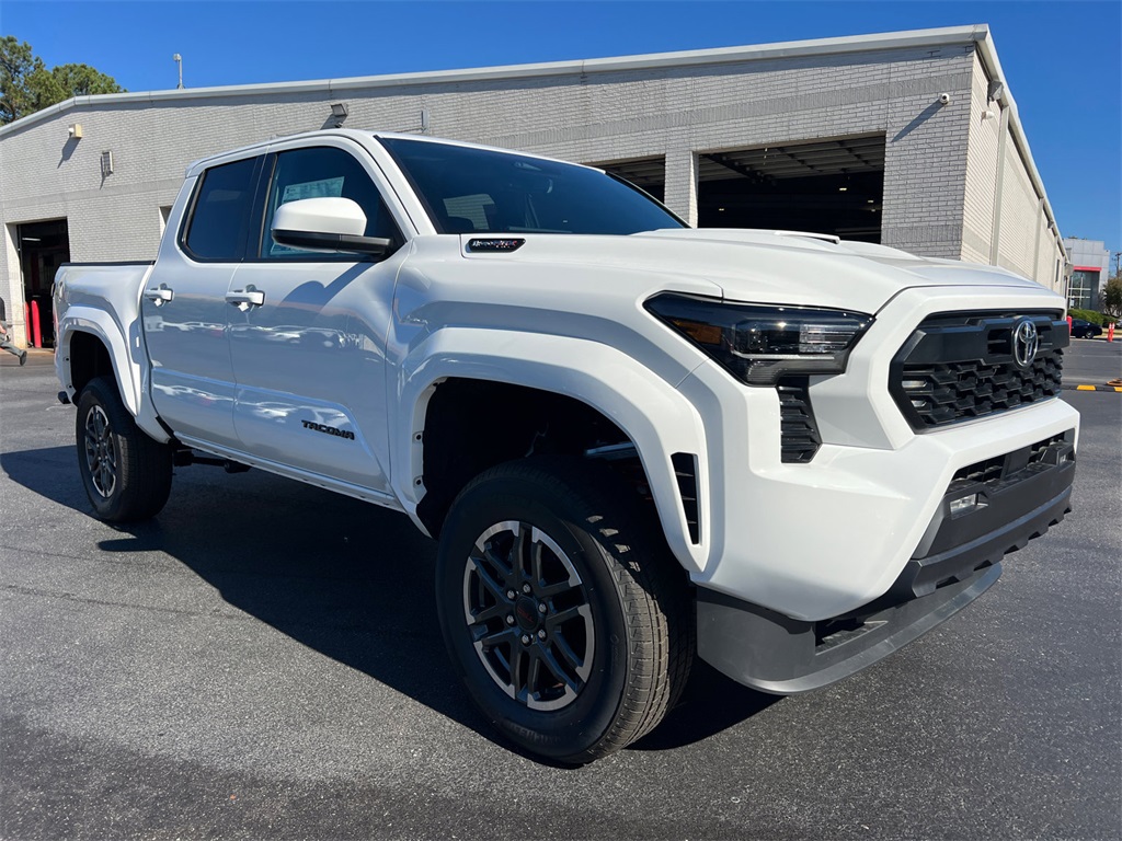 2025 Toyota Tacoma TRD Sport's photo