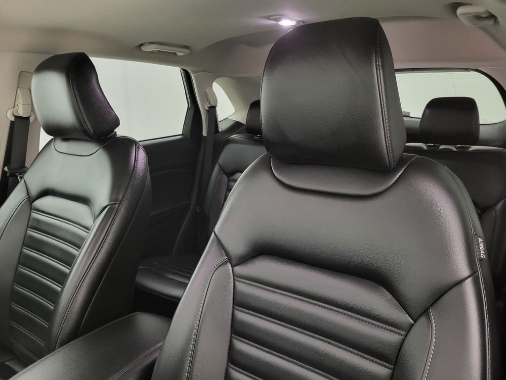 2024 Ford Edge SEL photo 27