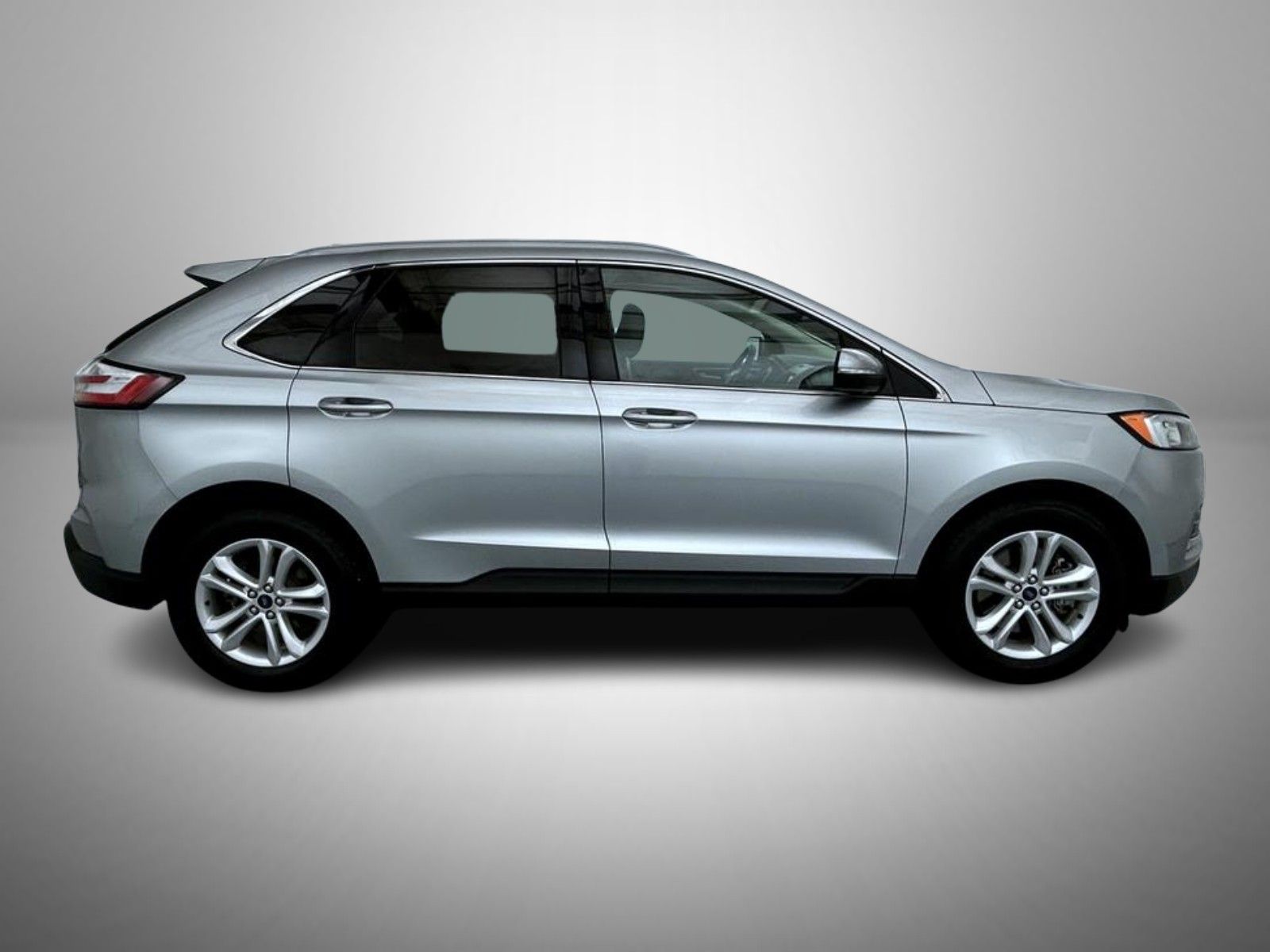 2020 Ford Edge SEL photo 4