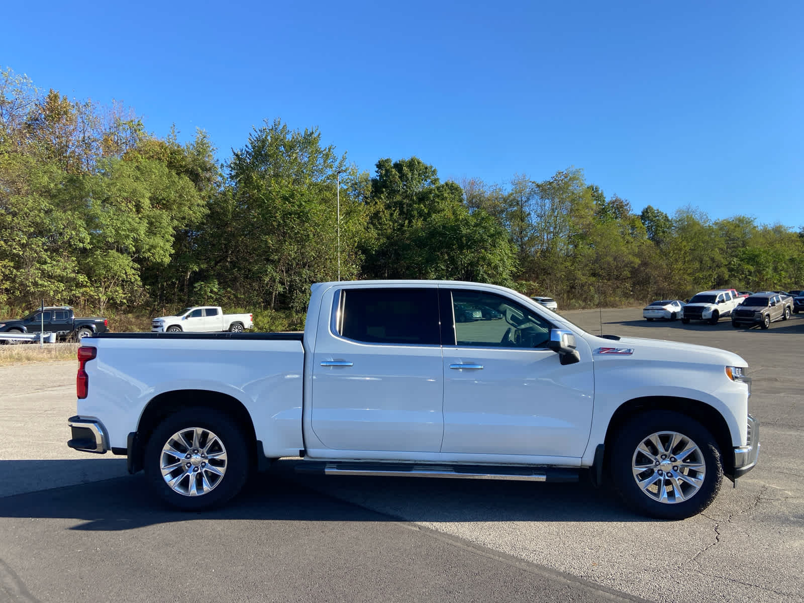 2021 Chevrolet Silverado 1500 LTZ photo 2