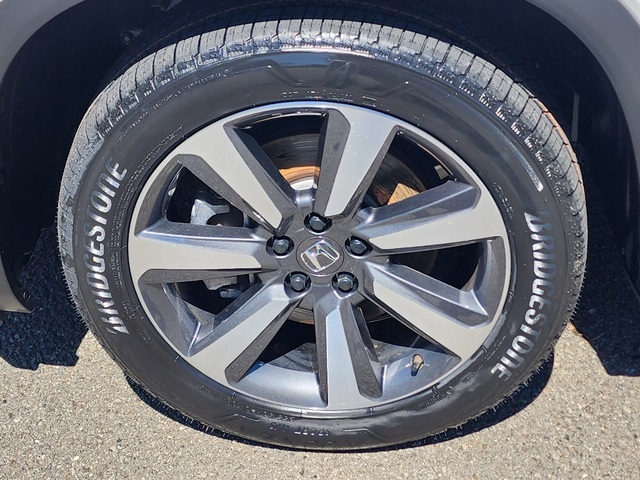 2023 Honda Pilot Touring photo 16