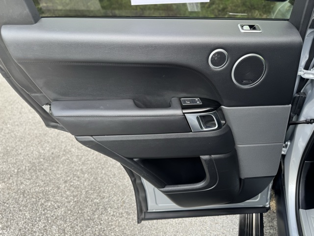 2022 Land Rover Range Rover Sport HSE Silver Edition photo 10