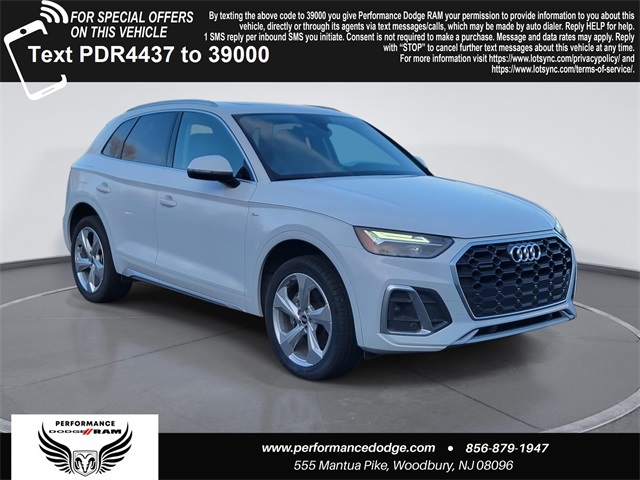 2022 Audi Q5 Premium Plus's photo