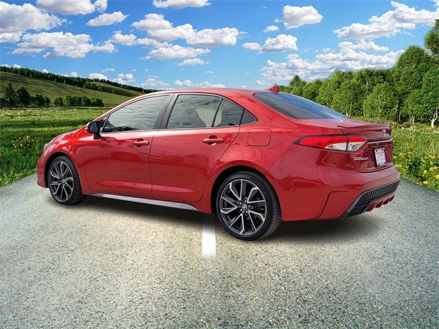 2021 Toyota Corolla SE photo 3