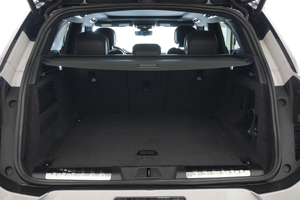 2025 Land Rover Range Rover Sport SE photo 29