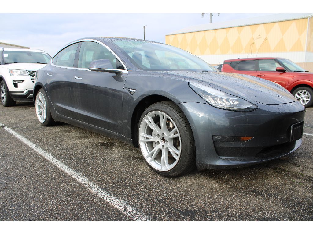2018 Tesla Model 3 Long Range's photo