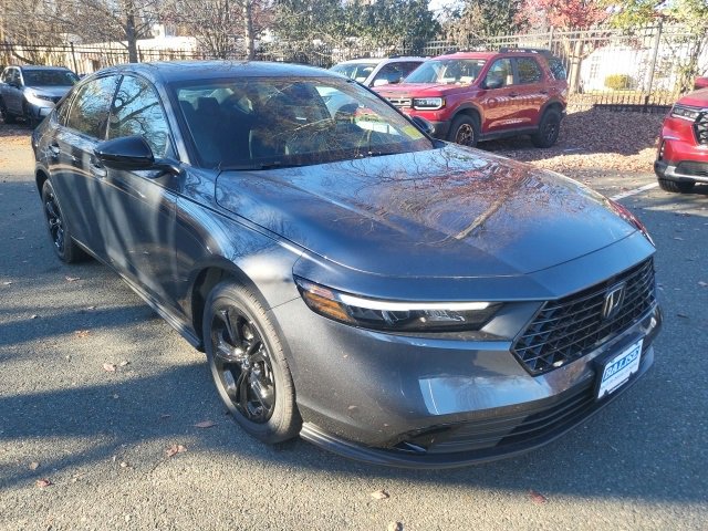 2025 Honda Accord SE's photo