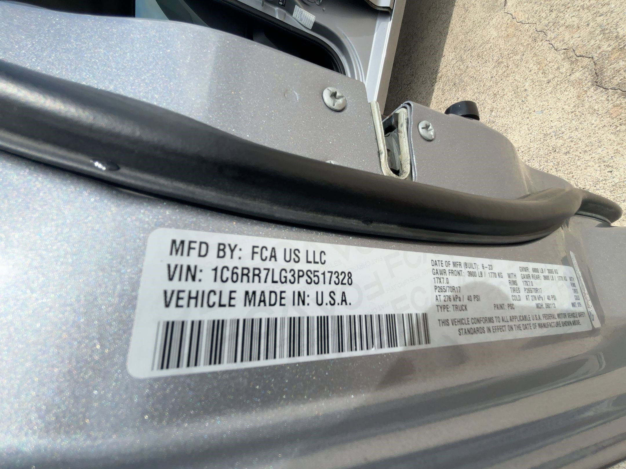2023 Ram 1500 Classic SLT photo 16
