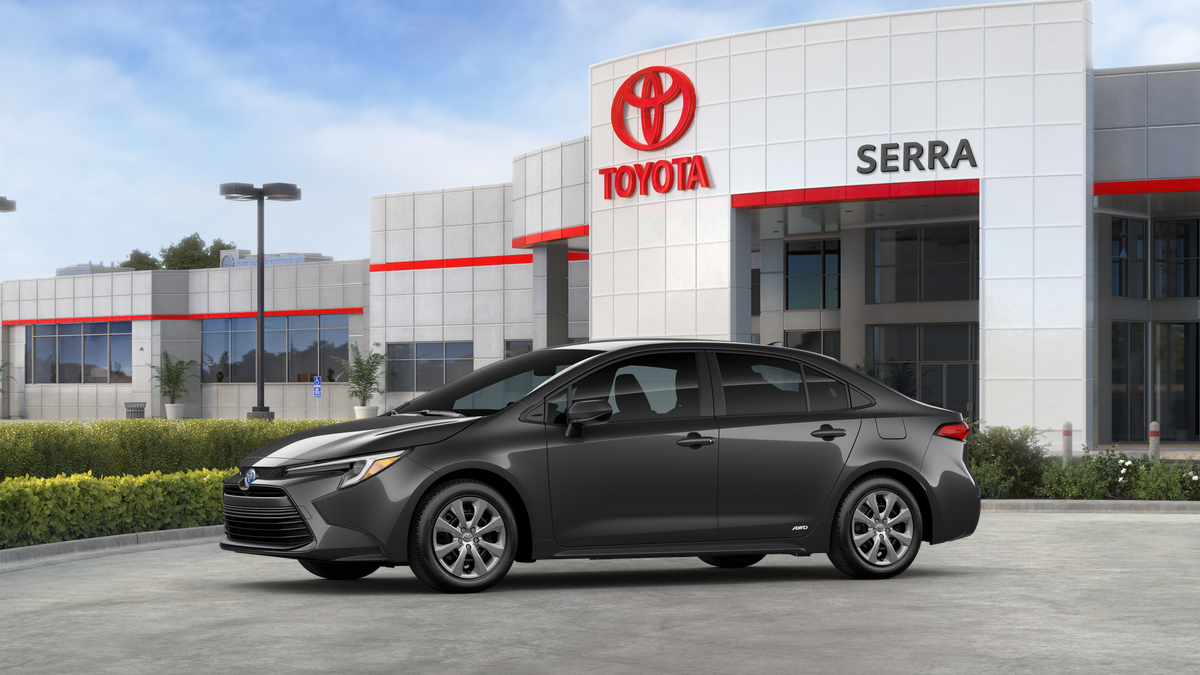 2025 Toyota Corolla Hybrid LE photo 3