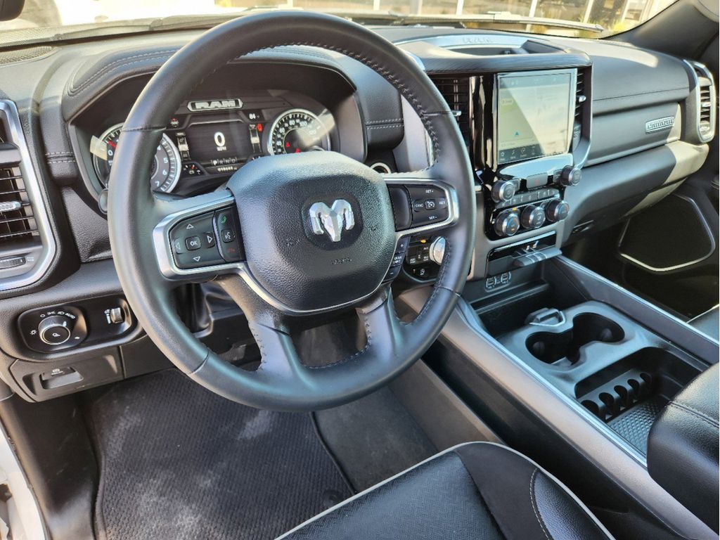 2024 Ram 1500 Laramie photo 7