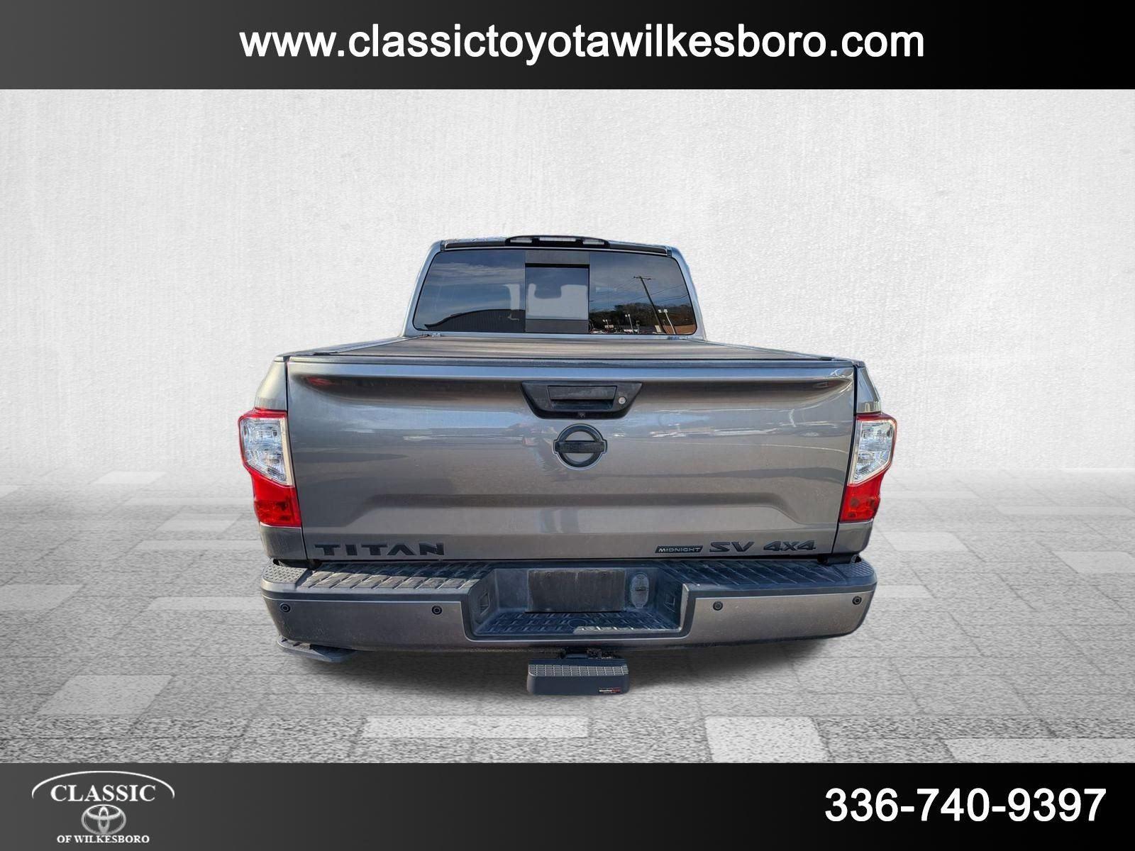 2019 Nissan Titan SV photo 4