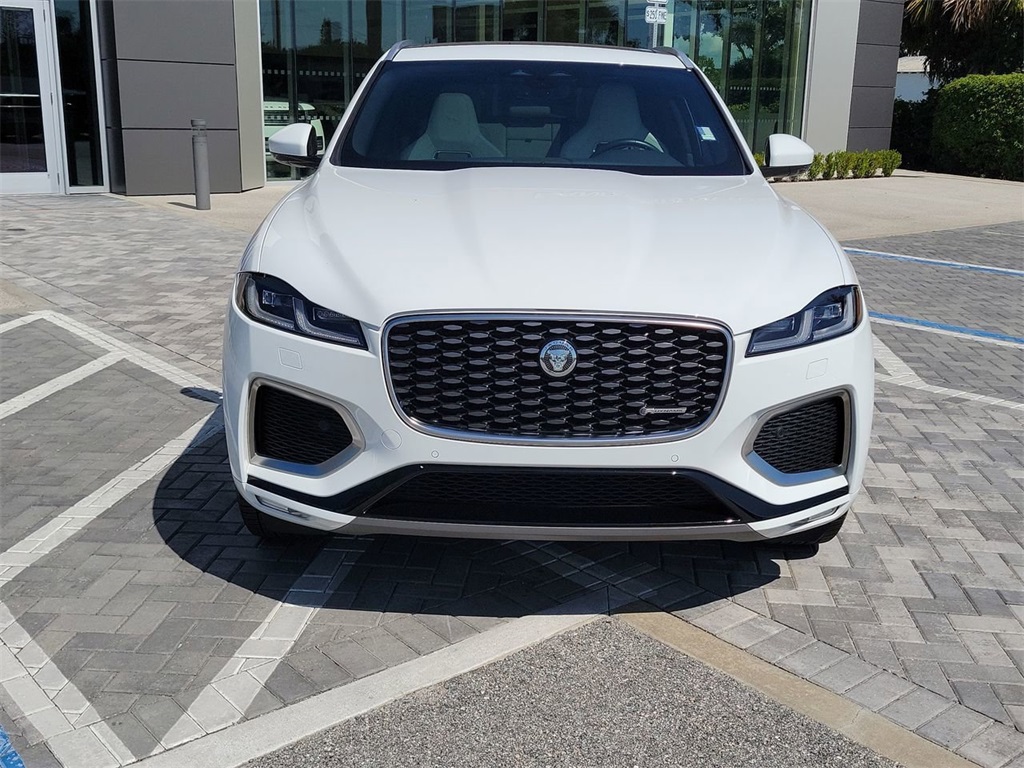 2025 Jaguar F-PACE P250 R-Dynamic S photo 5