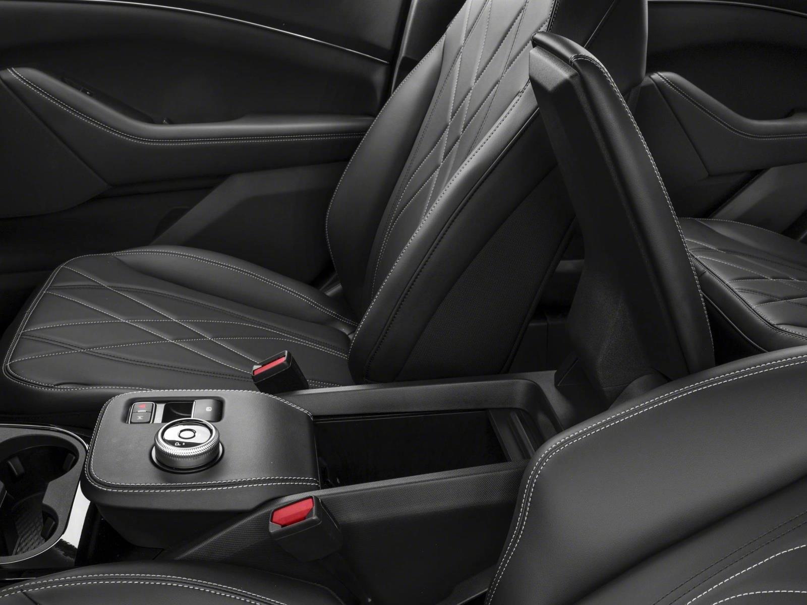 2025 Ford Mustang Mach-E Select photo 8