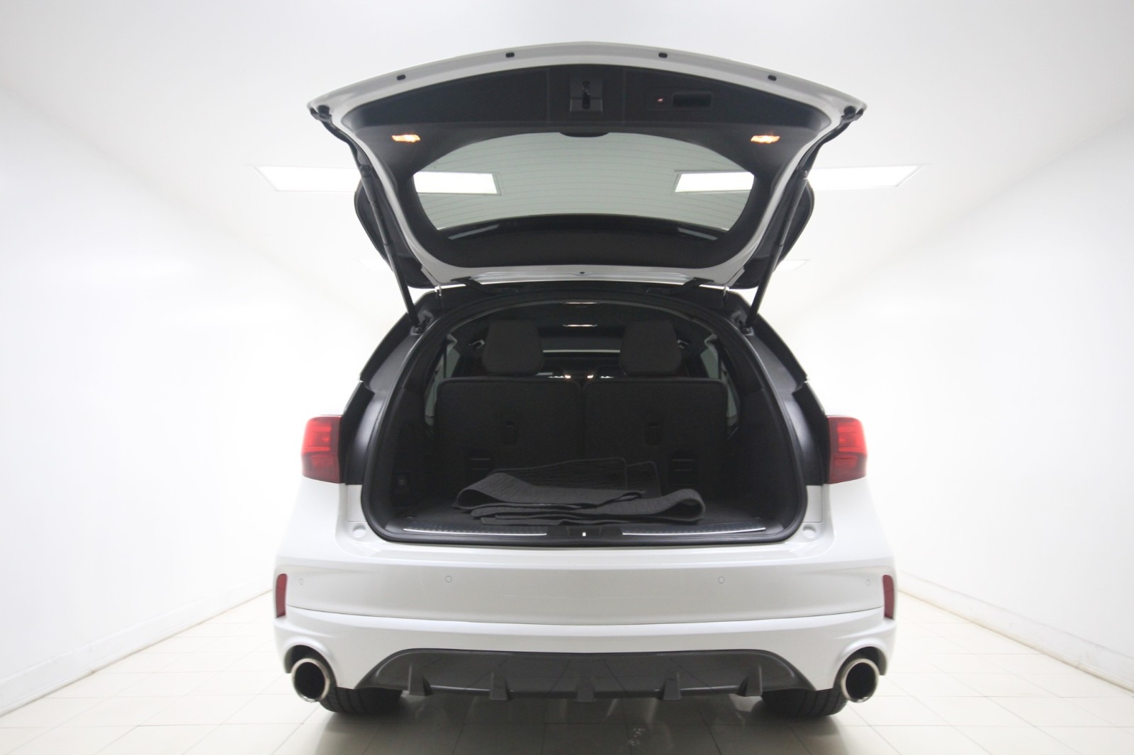 2020 Acura MDX A-Spec SH-AWD photo 13