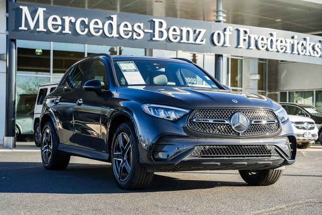 2024 Mercedes-Benz GLC GLC 300's photo