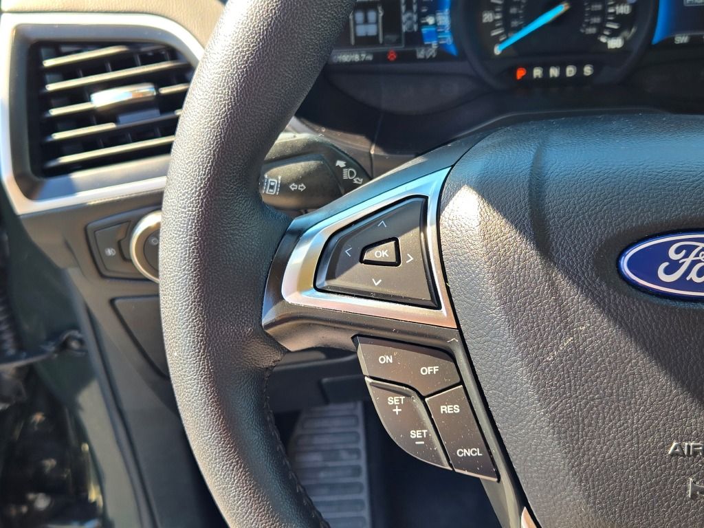 2024 Ford Edge SEL photo 24