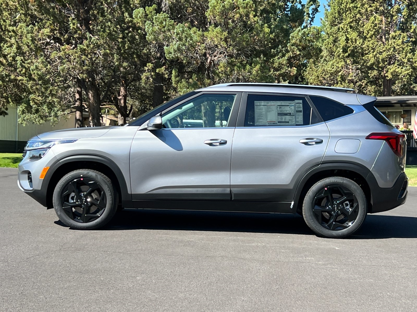 2026 Kia Seltos EX photo 6