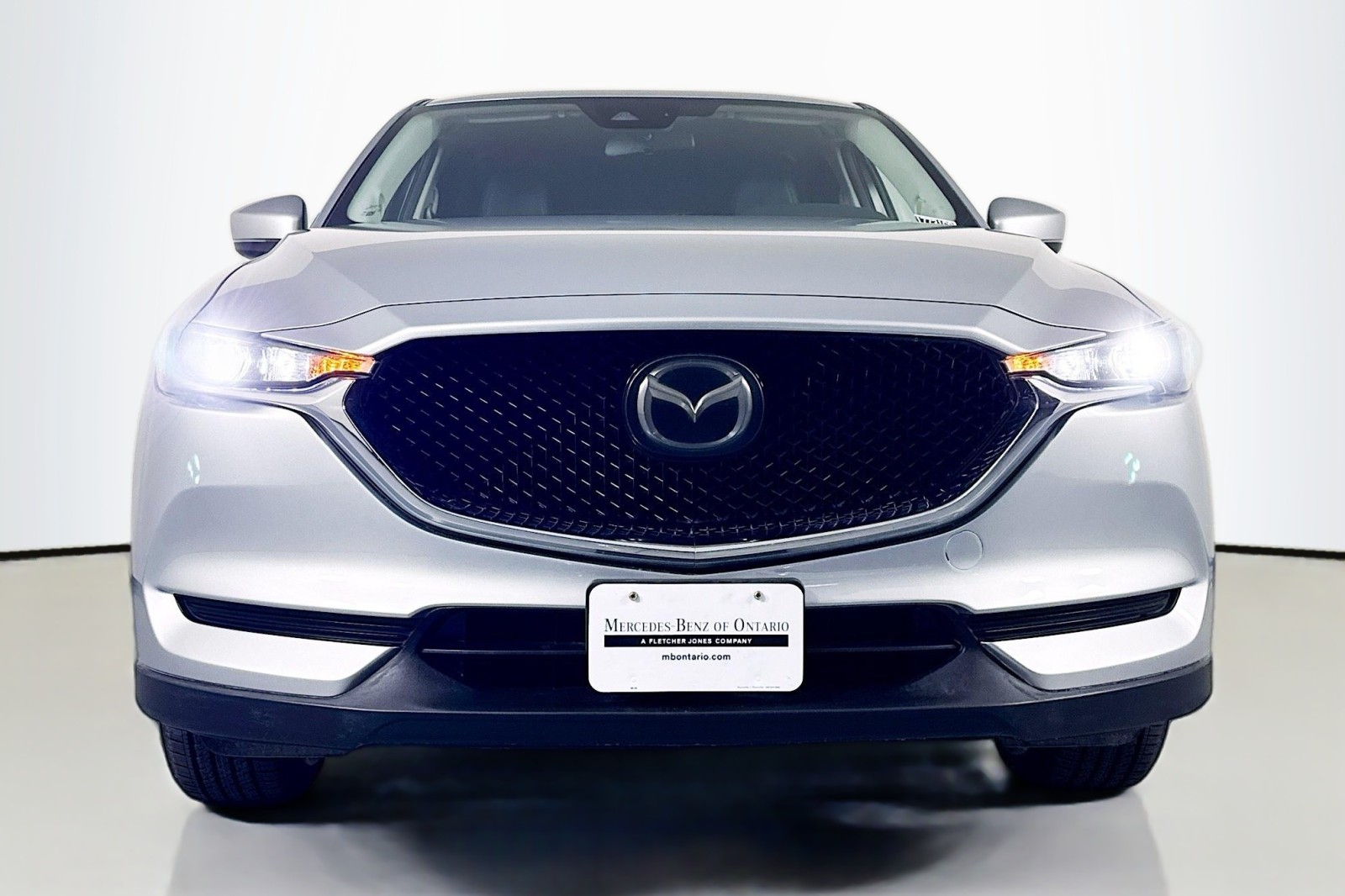 2018 Mazda CX-5 Touring photo 2