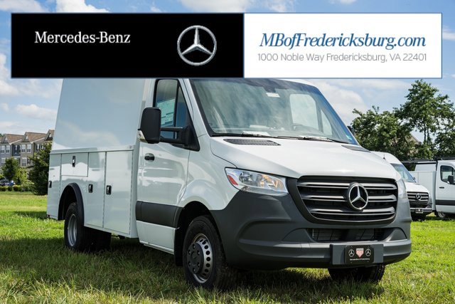 2024 Mercedes-Benz Sprinter Cab Chassis Base's photo