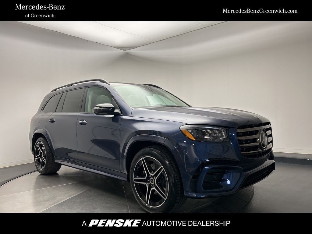 2026 Mercedes-Benz GLS Base's photo