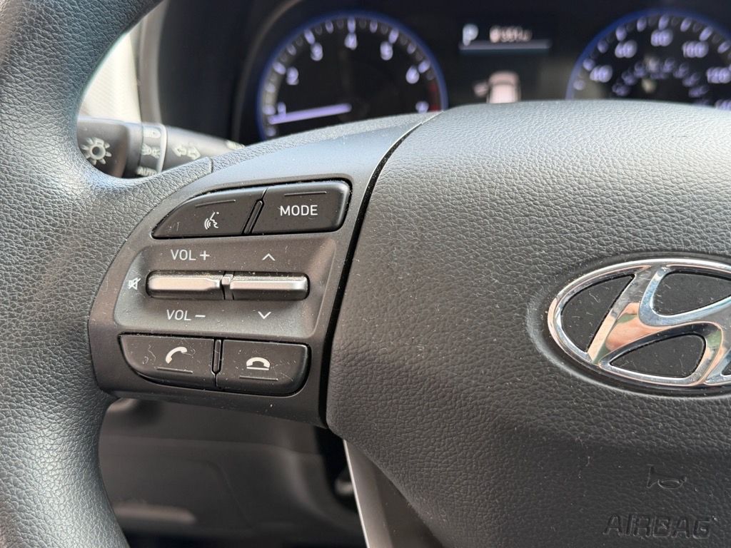 2021 Hyundai Kona SE photo 17